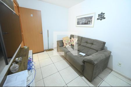 Sala de apartamento para alugar com 2 quartos, 50m² em Conjunto Cachoeira Dourada, Goiânia