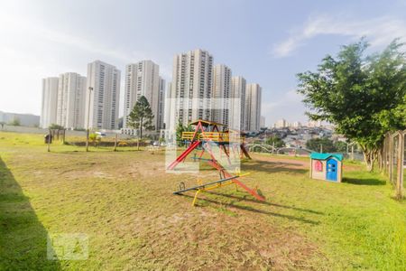 Apartamento para alugar com 51m², 2 quartos e 1 vaga Apartamento para alugar com 51m², 2 quartos e 1 vagaÁrea comum - Playground