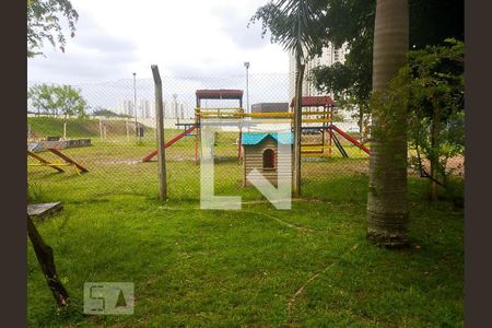 Apartamento para alugar com 51m², 2 quartos e 1 vaga Apartamento para alugar com 51m², 2 quartos e 1 vagaÁrea comum - Playground