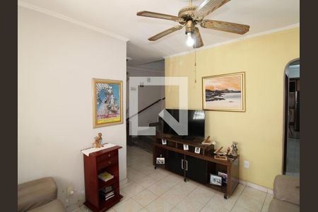 Sala de casa à venda com 3 quartos, 84m² em Vila Gustavo, São Paulo