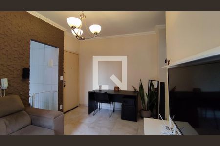 Sala de apartamento à venda com 2 quartos, 46m² em Centro, Contagem