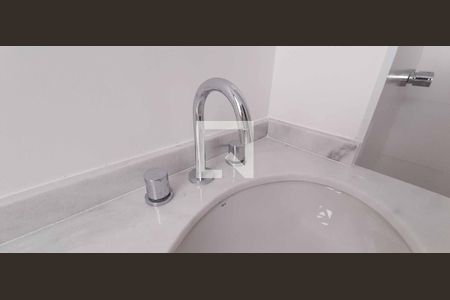 Apartamento à venda com 199m², 3 quartos e 2 vagasBanheiro da Suíte 3