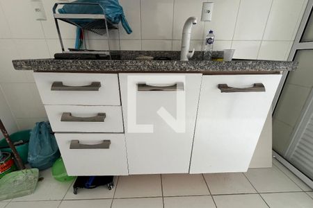 Apartamento para alugar com 55m², 2 quartos e 1 vaga Apartamento para alugar com 55m², 2 quartos e 1 vagaCozinha e Área de Serviço