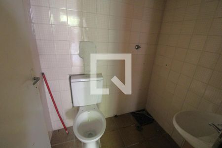 Casa à venda com 165m², 4 quartos e 2 vagasBanheiro de serviço