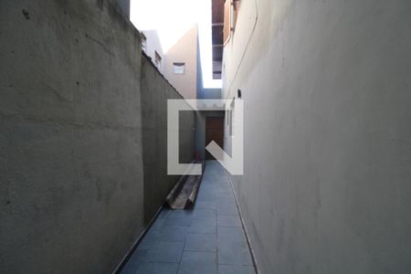 Casa à venda com 165m², 4 quartos e 2 vagasQuintal lateral