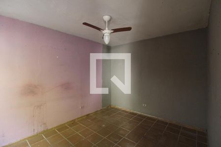 Casa à venda com 165m², 4 quartos e 2 vagasQuarto de serviço