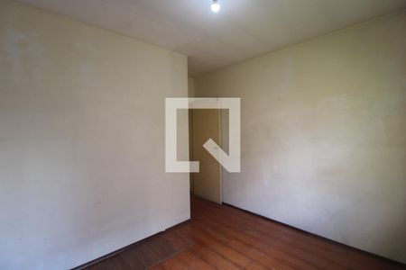 Casa à venda com 165m², 4 quartos e 2 vagasQuarto 1