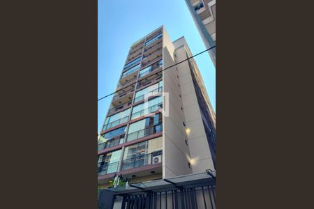 Studio à venda com 25m², 1 quarto e sem vaga Studio à venda com 25m², 1 quarto e sem vagaFachada