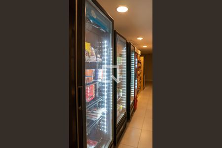 Studio à venda com 25m², 1 quarto e sem vaga Studio à venda com 25m², 1 quarto e sem vagaMercado