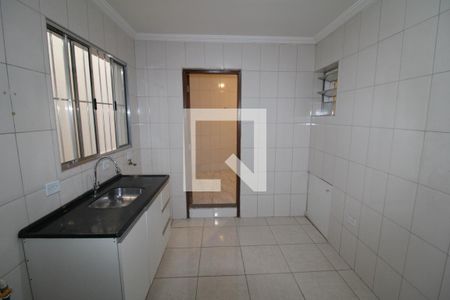 Sala / Cozinha de apartamento para alugar com 1 quarto, 25m² em Vila Gustavo, São Paulo