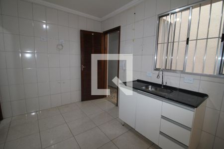 Sala / Cozinha de apartamento para alugar com 1 quarto, 25m² em Vila Gustavo, São Paulo