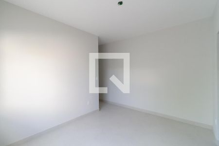 Casa à venda com 180m², 3 quartos e 2 vagasSuíte