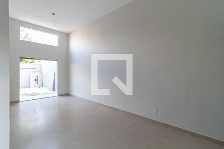 Corredor de casa à venda com 3 quartos, 180m² em Jardim Leblon, Belo Horizonte