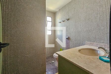 Apartamento para alugar com 304m², 3 quartos e 1 vagaBanheiro da suite 3