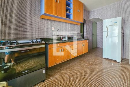 Apartamento para alugar com 304m², 3 quartos e 1 vagaCozinha