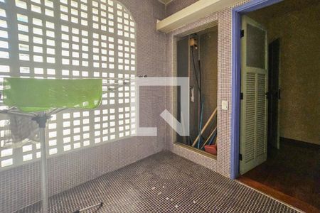 Apartamento para alugar com 304m², 3 quartos e 1 vagaÁrea de serviço 