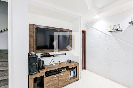 Casa à venda com 191m², 3 quartos e 2 vagasSala