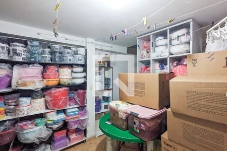 Casa à venda com 191m², 3 quartos e 2 vagasÁrea de serviço
