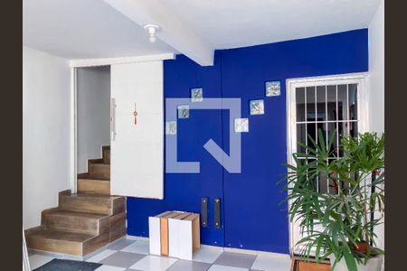 Área comum - Entrada de casa para alugar com 3 quartos, 100m² em Vila Fatima, São Paulo