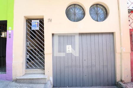 Casa à venda com 200m², 3 quartos e 2 vagasFachada
