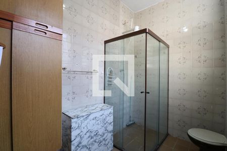 Casa à venda com 200m², 3 quartos e 2 vagasBanheiro