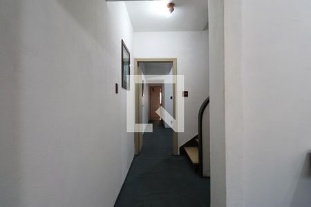 Corredor de casa à venda com 3 quartos, 200m² em Pompeia, São Paulo