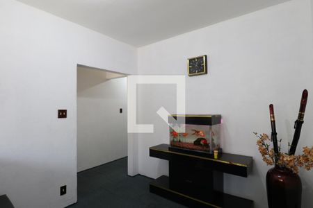 Sala de TV de casa à venda com 3 quartos, 200m² em Pompeia, São Paulo