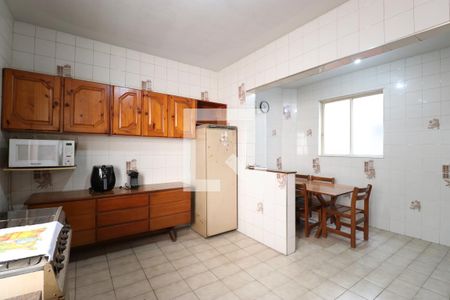 Casa à venda com 200m², 3 quartos e 2 vagasCozinha