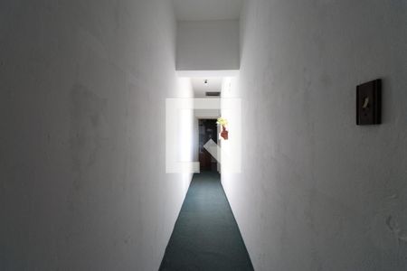 Casa à venda com 200m², 3 quartos e 2 vagasCorredor