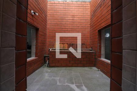 Casa à venda com 200m², 3 quartos e 2 vagasQuintal