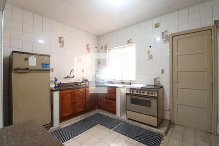 Casa à venda com 200m², 3 quartos e 2 vagasCozinha