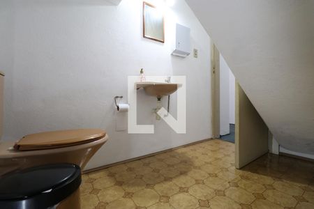 Lavabo de casa à venda com 3 quartos, 200m² em Pompeia, São Paulo