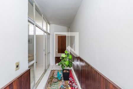 Sala 1 de casa à venda com 5 quartos, 350m² em Alto Barroca, Belo Horizonte