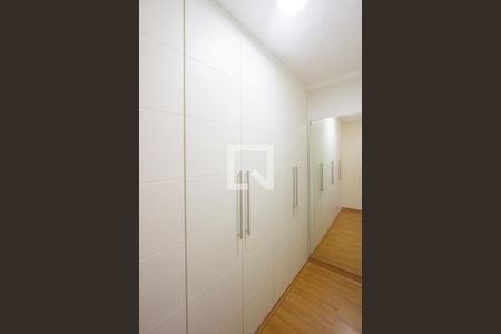 Closet de apartamento à venda com 1 quarto, 63m² em Santo Amaro, São Paulo
