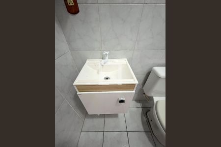 Apartamento à venda com 67m², 2 quartos e 1 vaga Apartamento à venda com 67m², 2 quartos e 1 vagaBanheiro