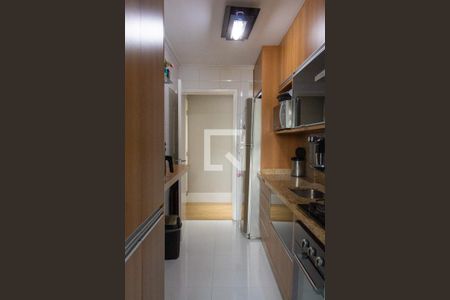 Cozinha de apartamento à venda com 3 quartos, 67m² em Jardim Jaqueline, São Paulo