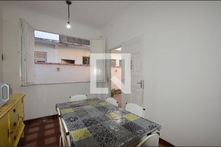 Casa à venda com 225m², 3 quartos e 3 vagasCopa