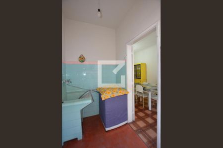 Casa à venda com 225m², 3 quartos e 3 vagasÁrea de Serviço