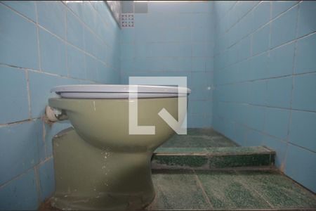 Casa à venda com 225m², 3 quartos e 3 vagasBanheiro edícula 