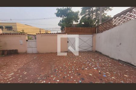 Casa à venda com 225m², 3 quartos e 3 vagasGaragem