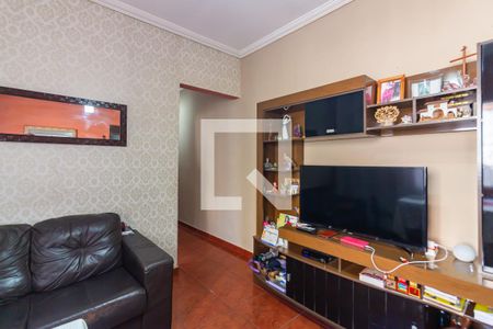 Casa à venda com 125m², 3 quartos e 2 vagas Casa à venda com 125m², 3 quartos e 2 vagasSala