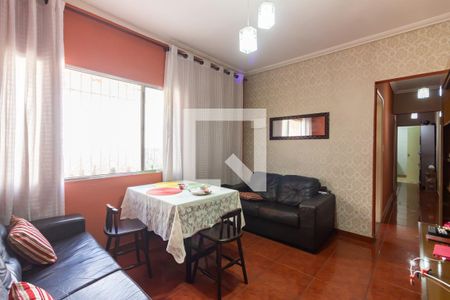 Casa à venda com 125m², 3 quartos e 2 vagas Casa à venda com 125m², 3 quartos e 2 vagasSala