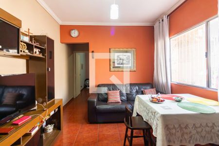 Casa à venda com 125m², 3 quartos e 2 vagas Casa à venda com 125m², 3 quartos e 2 vagasSala