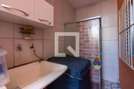 Casa à venda com 125m², 3 quartos e 2 vagas Casa à venda com 125m², 3 quartos e 2 vagasÁrea de Serviço