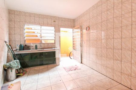 Casa à venda com 200m², 3 quartos e 2 vagasCozinha Casa 2