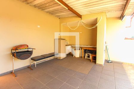 Casa à venda com 200m², 3 quartos e 2 vagasVaranda Casa 1