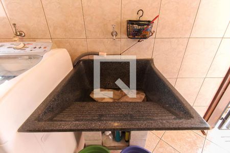 Casa à venda com 200m², 3 quartos e 2 vagasÁrea de Serviço Casa 1