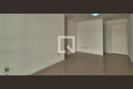 Sala de apartamento para alugar com 3 quartos, 90m² em Recreio dos Bandeirantes, Rio de Janeiro