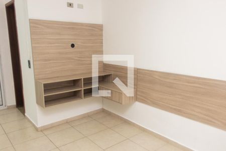 Casa à venda com 88m², 2 quartos e 2 vagas Casa à venda com 88m², 2 quartos e 2 vagasQuarto 2 (suíte) com varanda