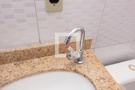 Casa à venda com 88m², 2 quartos e 2 vagas Casa à venda com 88m², 2 quartos e 2 vagasBanheiro 1 (suíte) - detalhe